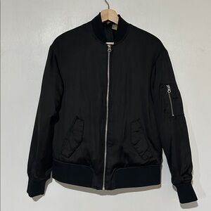 H&M WOMEN BLACK ZIP UP BOMBER JACKET Sz 4